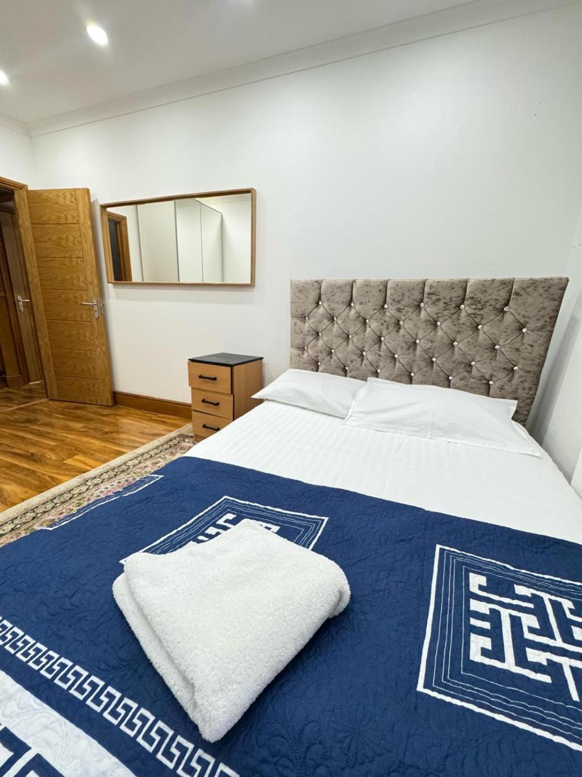 Marble Arch Service Apartment London Bagian luar foto